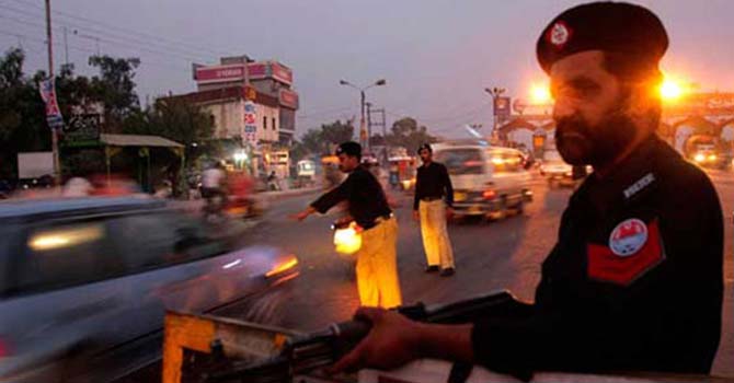 karachi-police-filephot-670