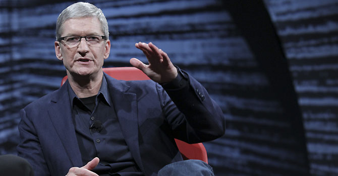 Apple CEO Tim Cook is pictured at the All Things Digital conference in Los Angeles in this May 29, 2012 handout photo.  REUTERS/Asa Mathat/All Things Digital/Handout.   (UNITED STATES - Tags: BUSINESS SCIENCE 