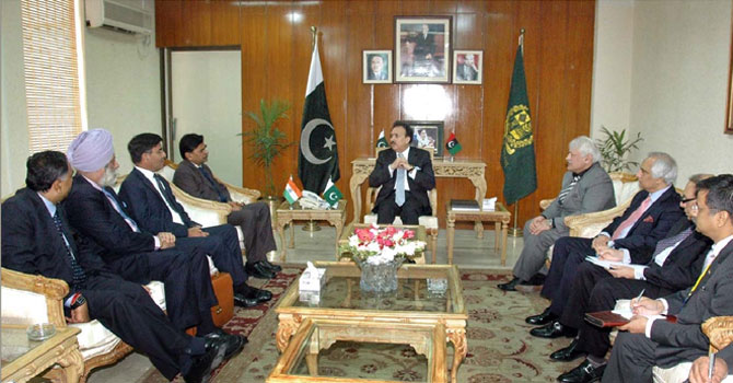 rehmanmalik-RKsingh-indiandelegation-isl-APP.670