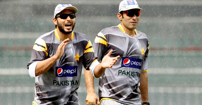 Shahid Afridi and Misbah-ul-Haq during a practice session. – Photo by AP