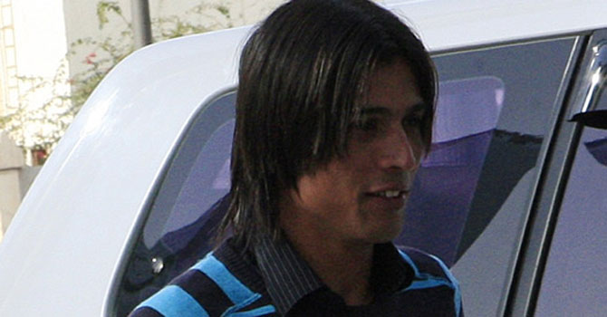 amir-reut670