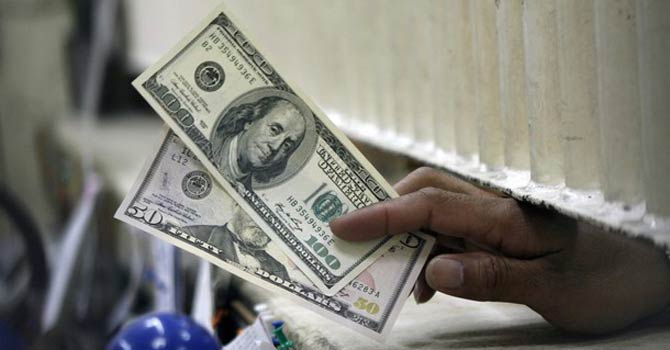 dollar4.reuters.670