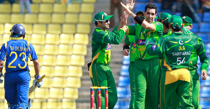 Umar Gul's three quick wickets pegged Sri Lanka back early on. – Photo by AFP