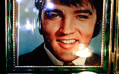 Elvis-Candlelight--3
