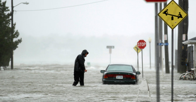 Hurricane-Sandy-Reuters-670