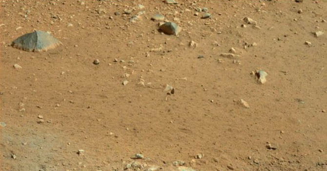 mars rock afp 670 x 350