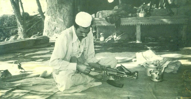 Preparing for action. 1983.   Photos Zahra Nasir
