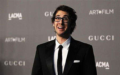 Singer Josh Groban poses at the Los Angeles County Museum of Art. —Photo by Reuters