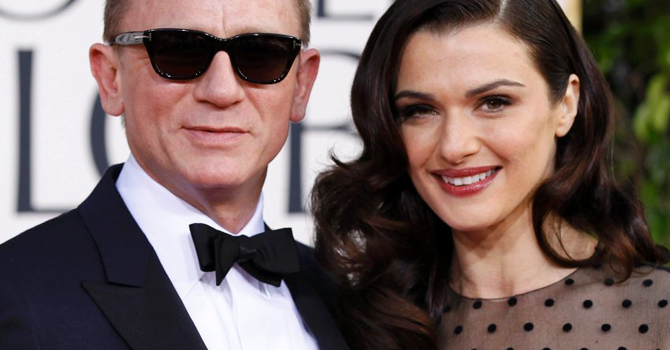 Actor Daniel Craig and his wife, actress Rachel Weisz, arrive at the 70th annual Golden Globe Awards in Beverly Hills, California, January 13, 2013. — Reuters Photo