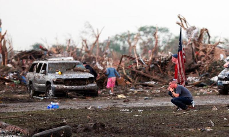 Media Gallery: Oklahoma tornado kills at least 24 - World - DAWN.COM