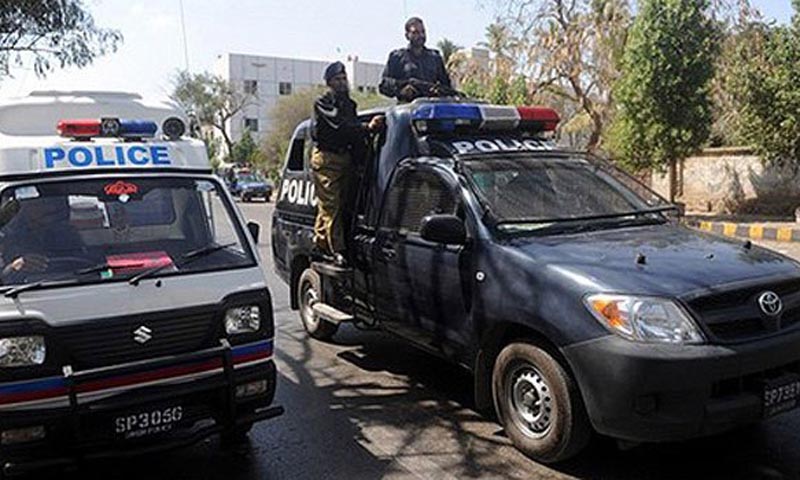 14 hurt after vehicle crashes into tent outside DHA imambargah in Karachi - Pakistan - DAWN.COM