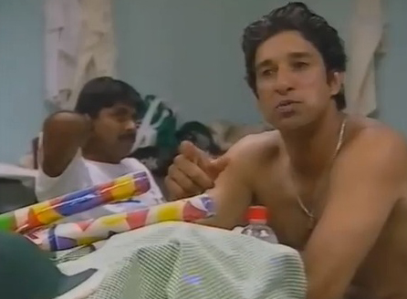 Akram and Manager Javed Miandad in the dressing room during the first Test (India, 1998-99).