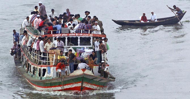 ہندوستان: کشتی الٹنے سے تقریبا اکیس افراد ہلاک