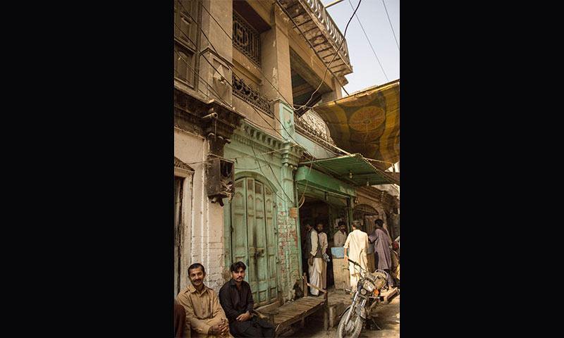 Shikarpur Robi Shikarpur slideshow 1,... - DAWN.COM