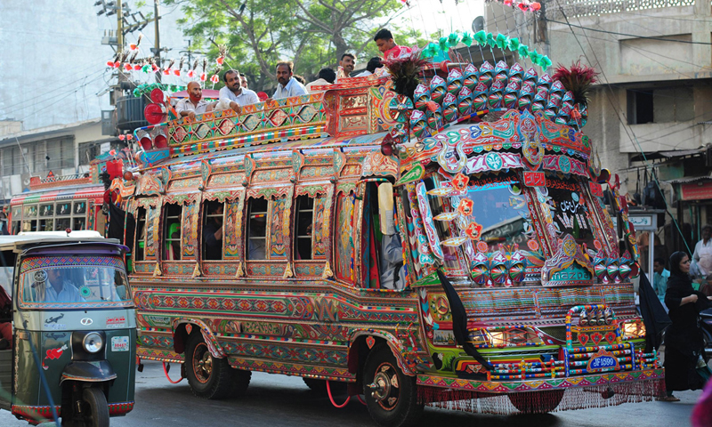 Bus Driver Pakistan Karachi enforces ban on music in public transport - Pakistan - DAWN.COM