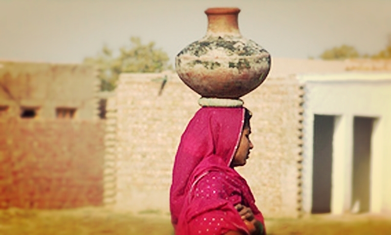 PTI raises Rs6.1m for Thar - Pakistan - DAWN.COM