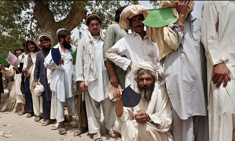 No IDP sleeps hungry in Bannu, Maj Gen Rao - Pakistan - DAWN.COM