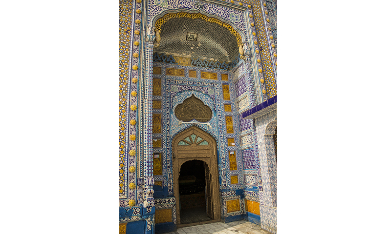 The enchanting beauty of Sachal Sarmast's shrine - Pakistan - DAWN.COM