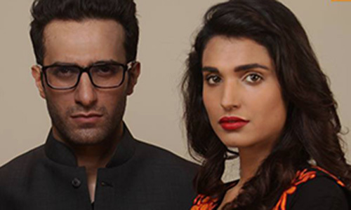 عماد عرفانی اور آمنہ الیاس۔