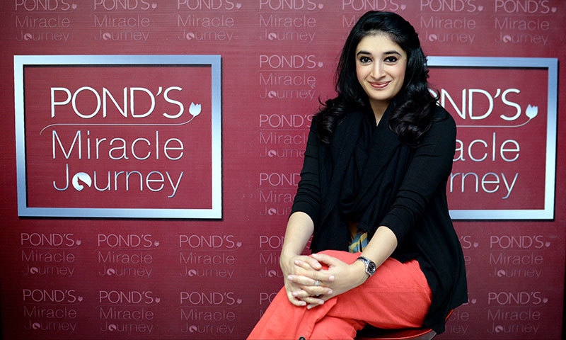 Imran khan wife bushra image