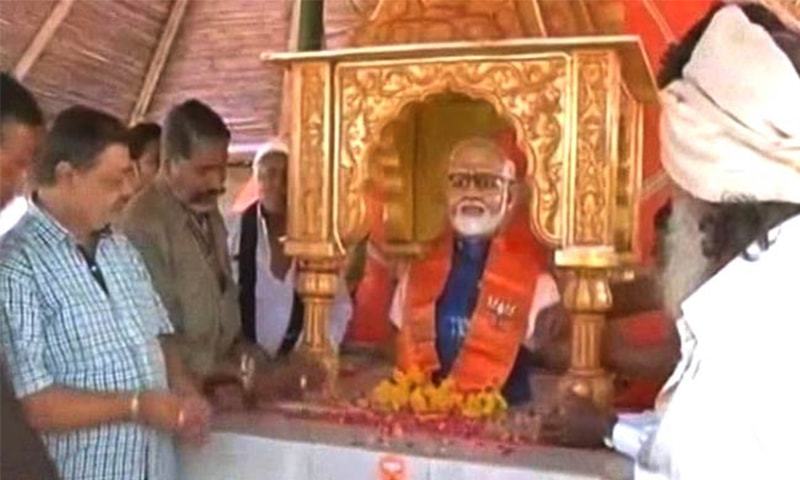 Modi to be worshipped as ‘temple deity’ - Newspaper - DAWN.COM