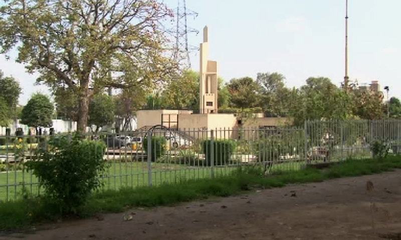 Peshawar's Jinnah Park â€” a hub of underage sex workers - Pakistan - DAWN.COM