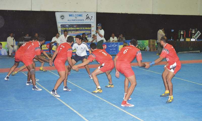 Army outgun Navy to retain kabaddi title - Newspaper - DAWN.COM