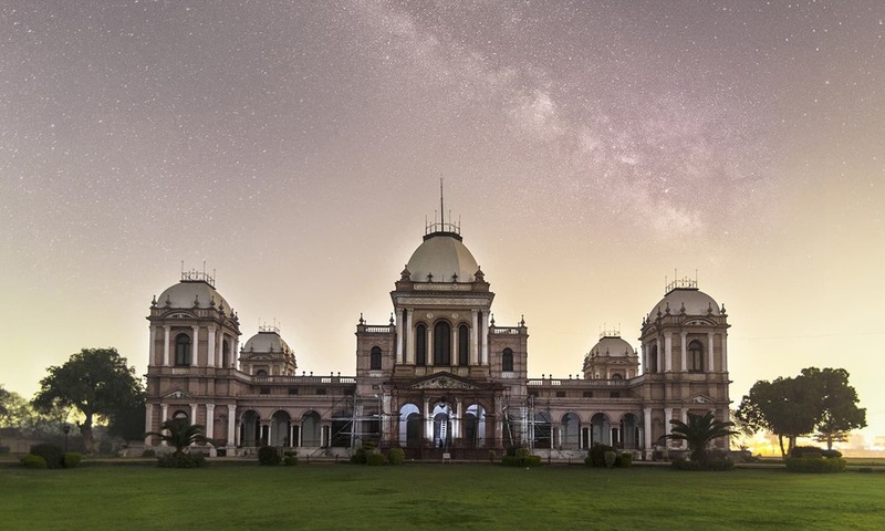 Noor Mahal in Bahawalpur — Photo by Usman Miski