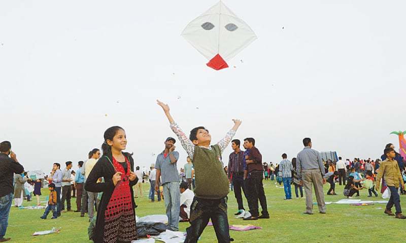 Basant and spring, a heady combination - Newspaper - DAWN.COM
