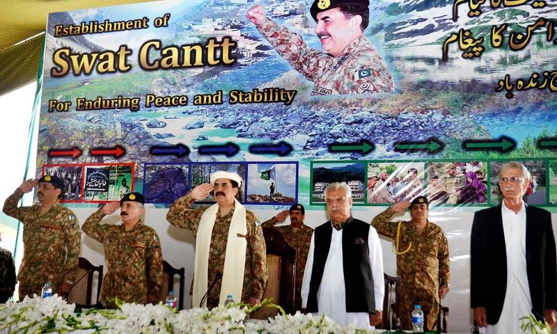 General Raheel Sharif, KP Governor Iqbal Zafar Jhagra and CM Pervez Khattak seen during a ceremony of Cantonment Board Swat. &mdash;Online
