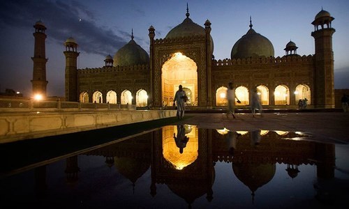سینیٹ قائمہ کمیٹی: احترام رمضان سے متعلق بل کی منظوری - Pakistan - Dawn ...