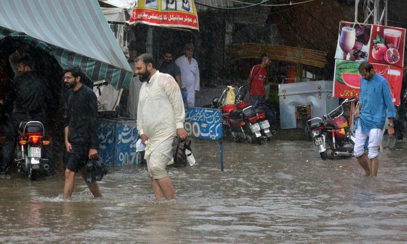 Heavy spells of rain across country claim 70 lives - Pakistan - DAWN.COM
