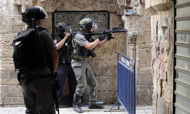 Palestinian gunman kills 3 Israelis at West Bank settlement - World ...