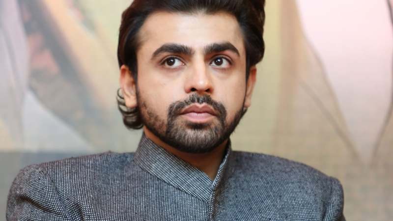 Farhan Saeed calls out celebs for flying out from Pakistan before the elections