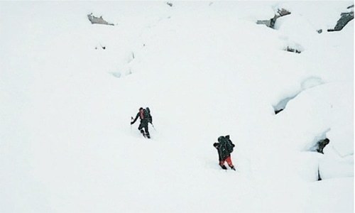 Pakistan launches operation to locate missing foreign climbers