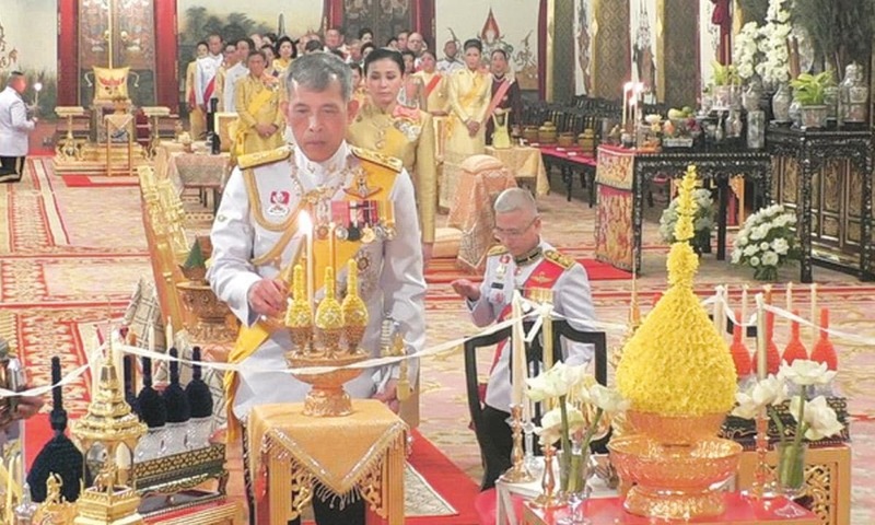 Thailand’s new king among world’s wealthiest monarchs - World - DAWN.COM