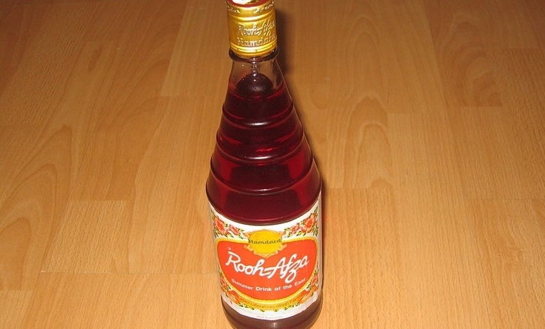 Major Ramazan crisis for Indian Muslims — no RoohAfza in the market - World - Vimarsana News