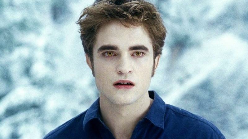 Edward Cullen, Twilight wanted to possess his girlfriend and control her life.