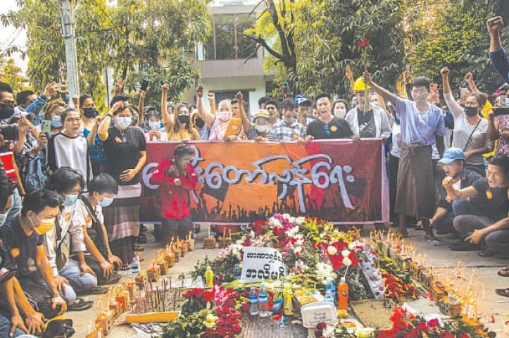 Myanmar junta spurns UN appeal, kills more protesters - Newspaper - Vimarsana News