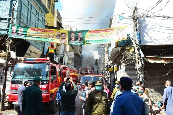 12 buildings gutted, two collapse in Urdu Bazaar fire - Newspaper - Vimarsana News