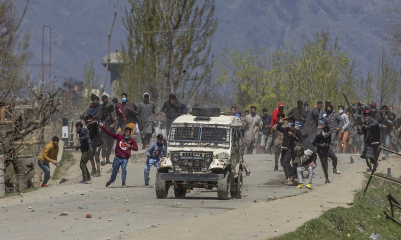 Anti-India clashes erupt in occupied Kashmir after troops kill 3 fighters