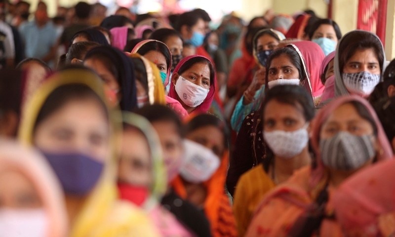 India reels amid virus surge, affecting world vaccine supply - World - Vimarsana News