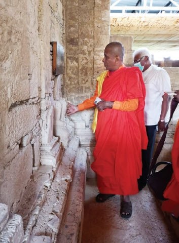 Lankan monks visit Buddhist sites in Khanpur - Pakistan - Vimarsana News