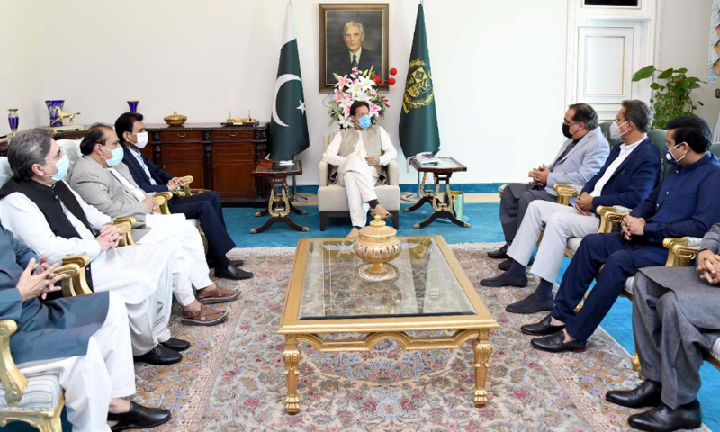 PM assures MQM of support to solve Sindh problems - Newspaper - Vimarsana News