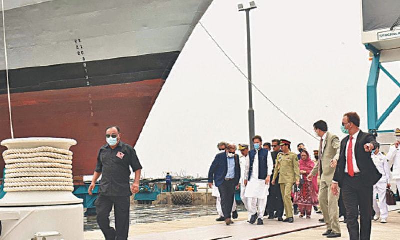 PM wants Pakistan to become hub for Muslim tourists - Newspaper - Vimarsana News