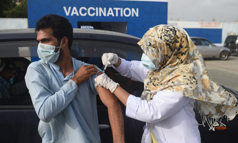 NCOC to contact people avoiding Covid vaccination - Newspaper - Vimarsana News