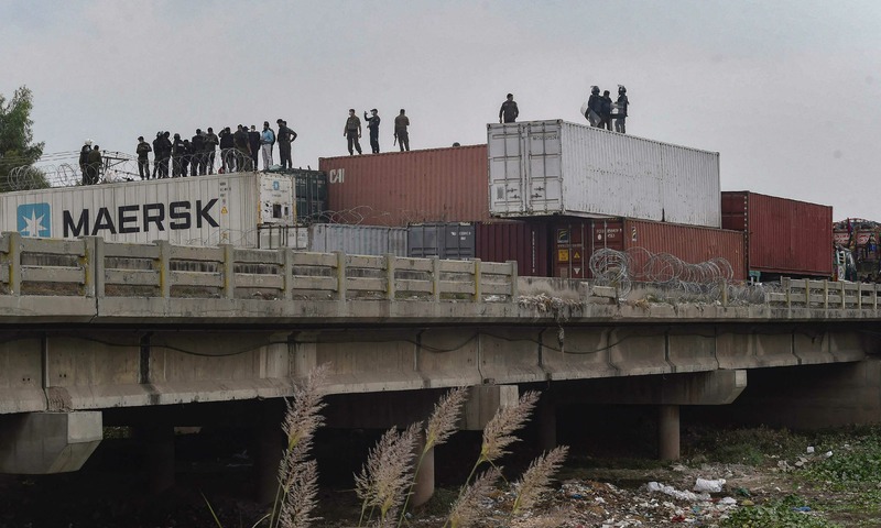 TLP protest's aftermath: Metrobus resumes service partially, train still suspended in Lahore - Pakistan - Vimarsana News