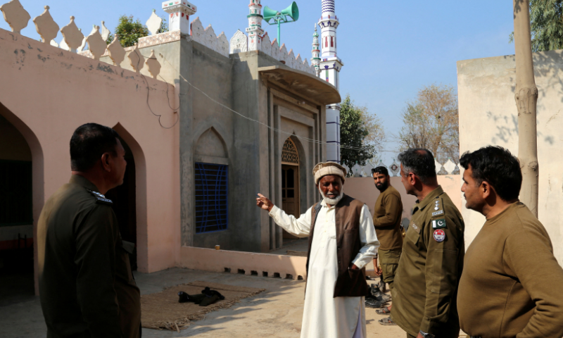 85 held for lynching 'mentally ill' man in Khanewal as two FIRs registered - Pakistan - DAWN.COM