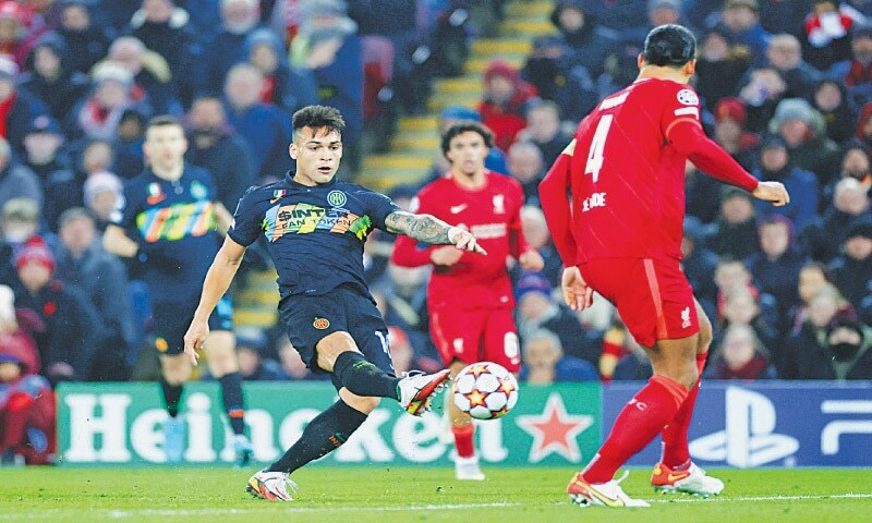 Liverpool advance despite loss to Inter, Bayern crush Salzburg - Newspaper - Vimarsana News