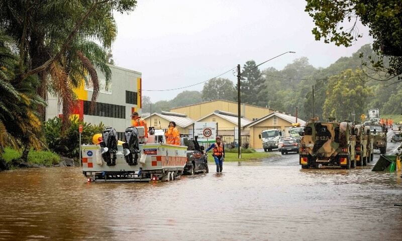 Thousands of Australians flee homes as floods inundate towns - World ...